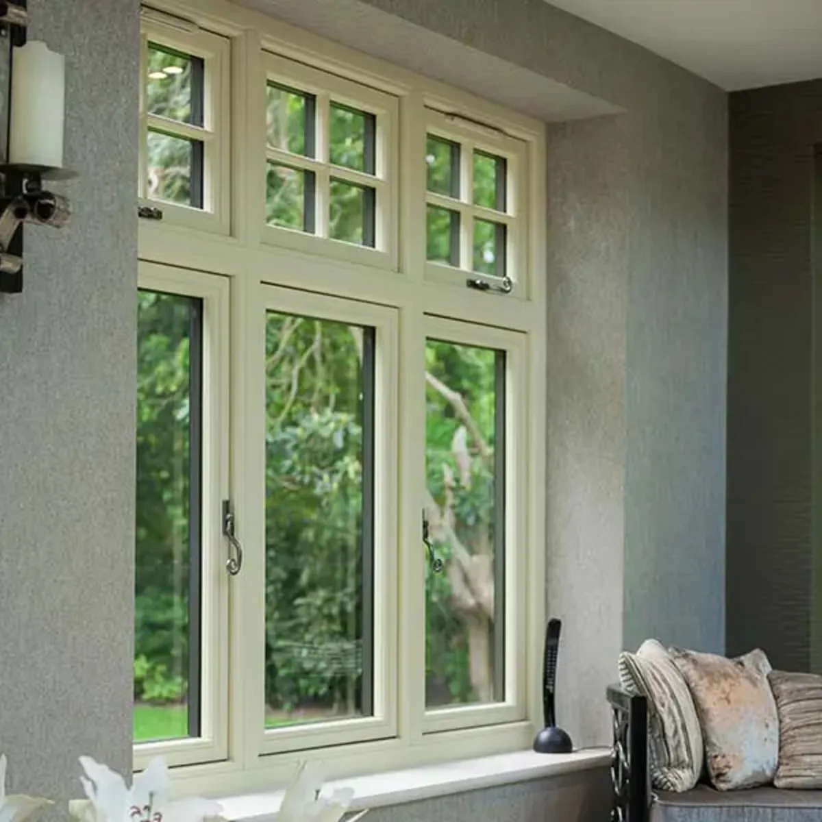 Residence 9 style window with traditional sightline proportions